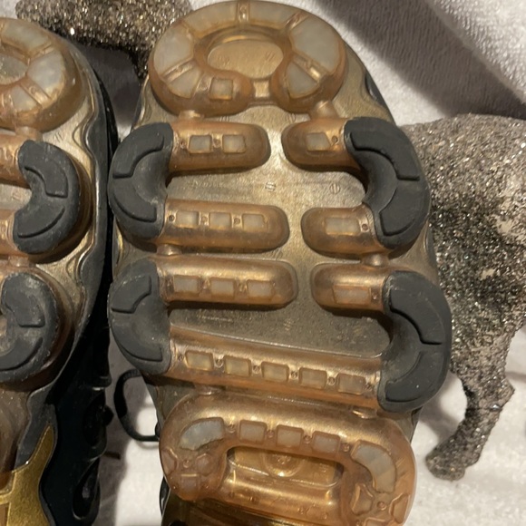 AUTHENTIC NIKE AIR VAPORMAX PLUS - Picture 12 of 12